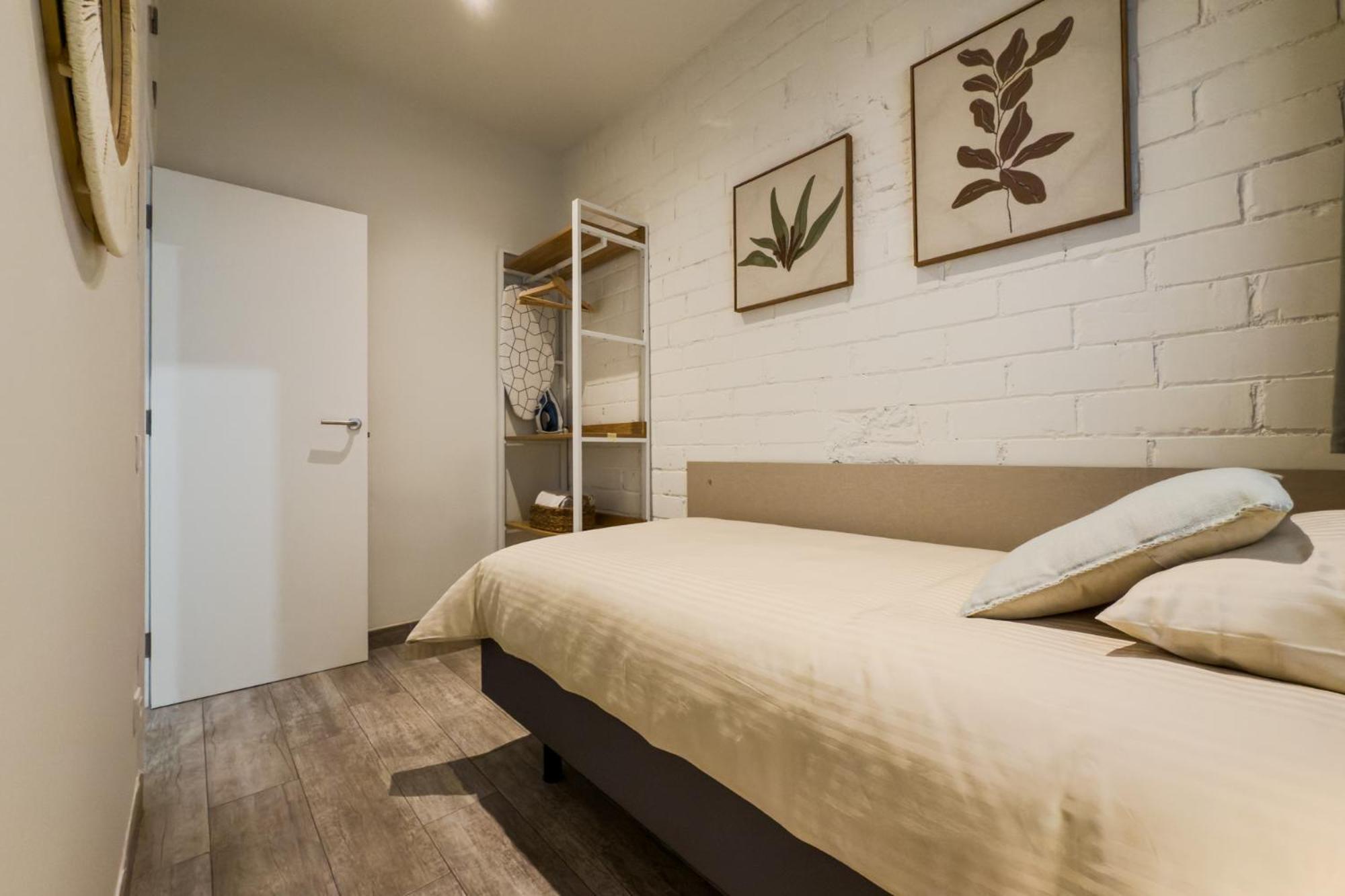 Novus Homes Barcelona Santa Eulalia Оспиталет-де-Льобрегат Экстерьер фото
